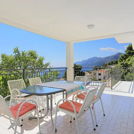 With A Parking Space Brela, Makarska - 6043
